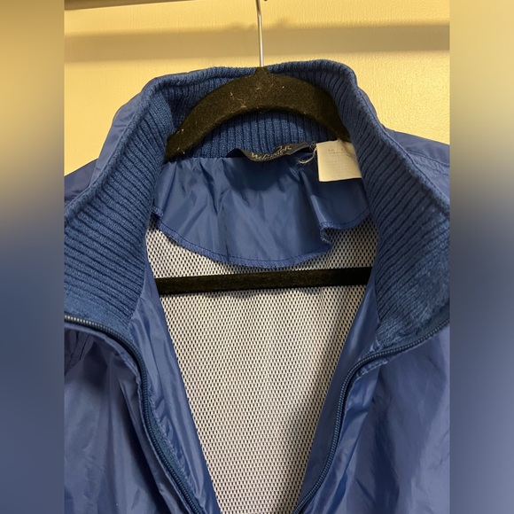 Large blue Woolrich windbreaker jacket - Picture 7 of 9